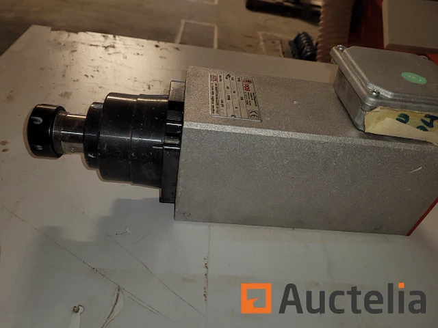 Motor pds adev90 - met spantanghouder er32 - 4.4kw - afbeelding 3 van  5