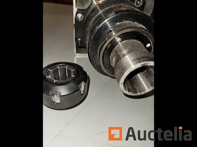 Motor pds adev90 - met spantanghouder er32 - 4.4kw - afbeelding 5 van  5