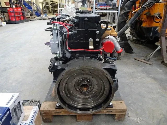 Motor perkins - afbeelding 2 van  4
