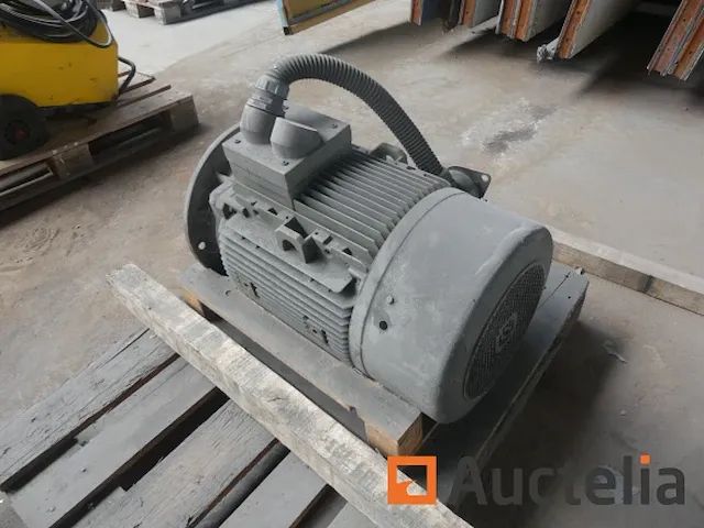 Motor siemens - afbeelding 2 van  7