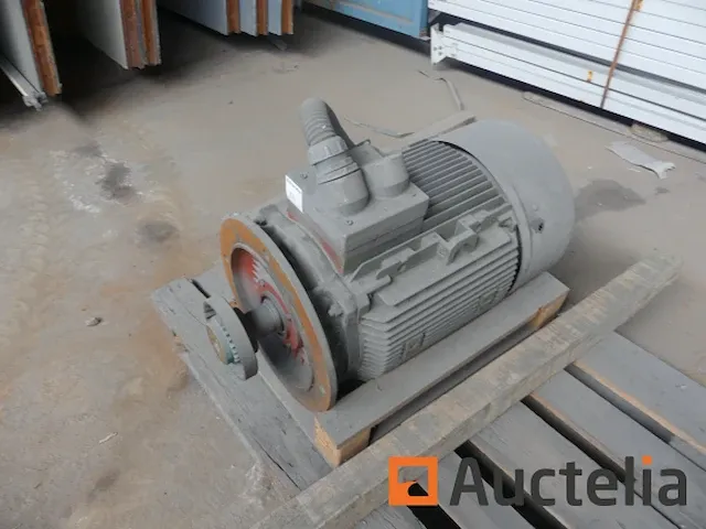 Motor siemens - afbeelding 4 van  7