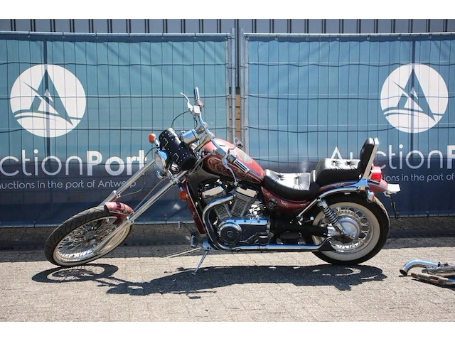 Motor suzuki intruder 750 benzine (marge) - afbeelding 1 van  1