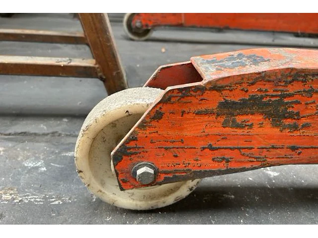 Motor takel ravaclioli mobiel - afbeelding 6 van  9