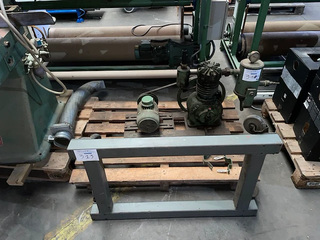 Motor unelec + rolkar - afbeelding 1 van  9