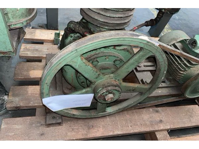 Motor unelec + rolkar - afbeelding 7 van  9
