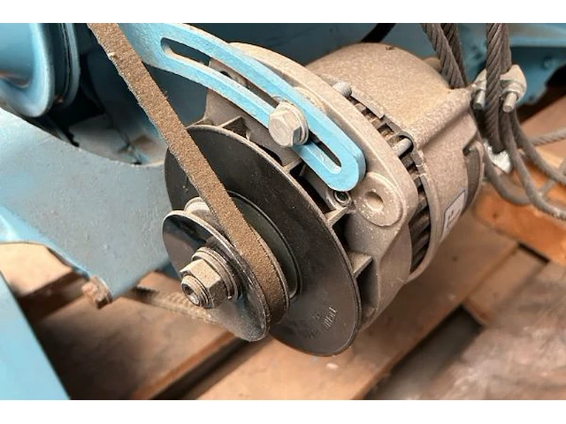 Motor van boot omc externe motor - afbeelding 2 van  11