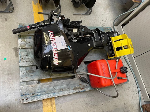 Motor voor boot mercury - afbeelding 1 van  7