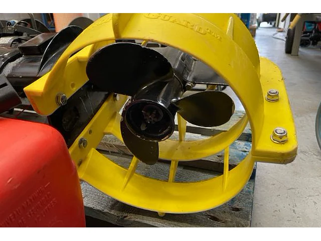 Motor voor boot mercury - afbeelding 2 van  7