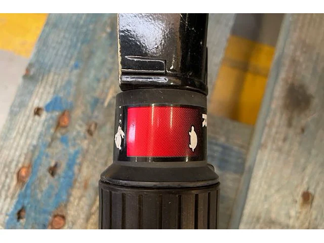 Motor voor boot mercury - afbeelding 4 van  7