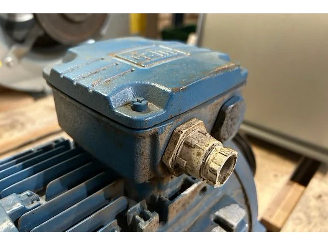 Motor weg - afbeelding 2 van  4