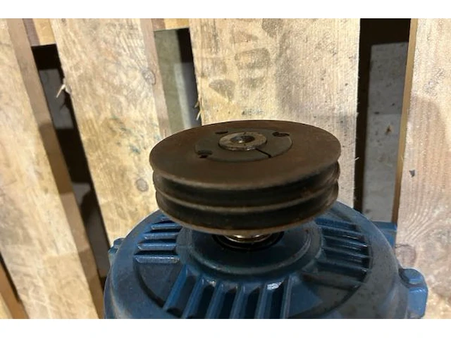 Motor weg - afbeelding 3 van  4