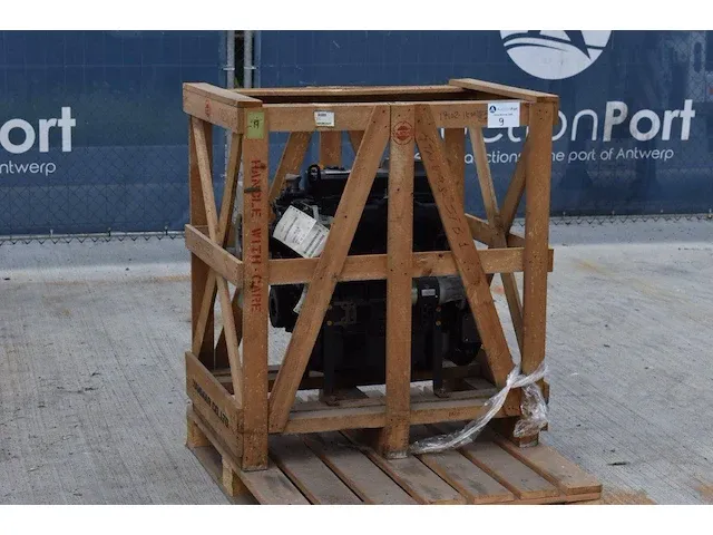 Motor yanmar 4tnv98-s diesel nieuw - afbeelding 1 van  1