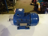 Motor - afbeelding 2 van  3