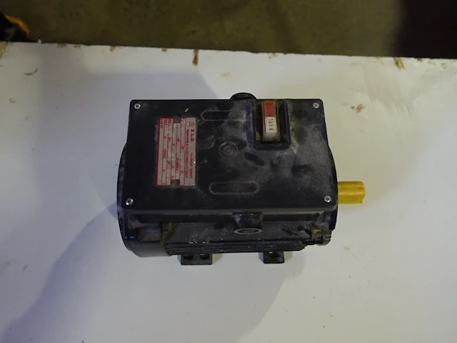 Motor - afbeelding 2 van  5