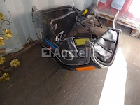 Motoraccessoires (kuip) vetter - afbeelding 1 van  8