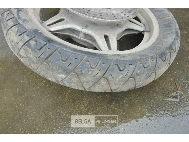 Motorband met velg - afbeelding 3 van  3