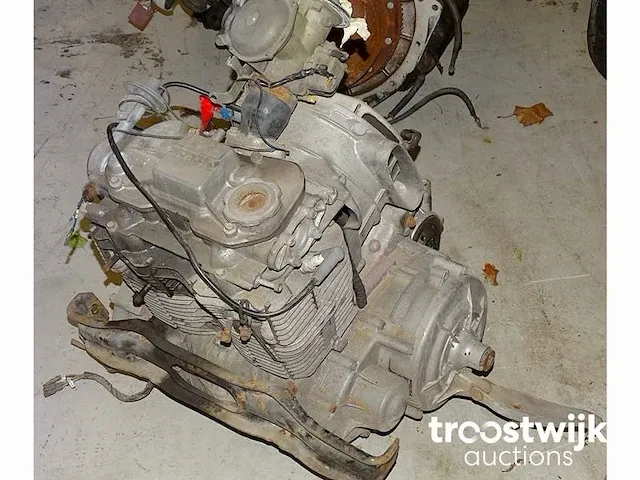 Motorblok honda n600 - afbeelding 7 van  9