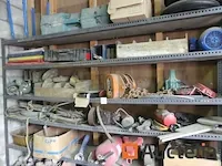 Motoren elektrische, rekken, werkbank hout, rekken inhoud - afbeelding 2 van  18