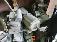 Motoren elektrische, rekken, werkbank hout, rekken inhoud - afbeelding 9 van  18