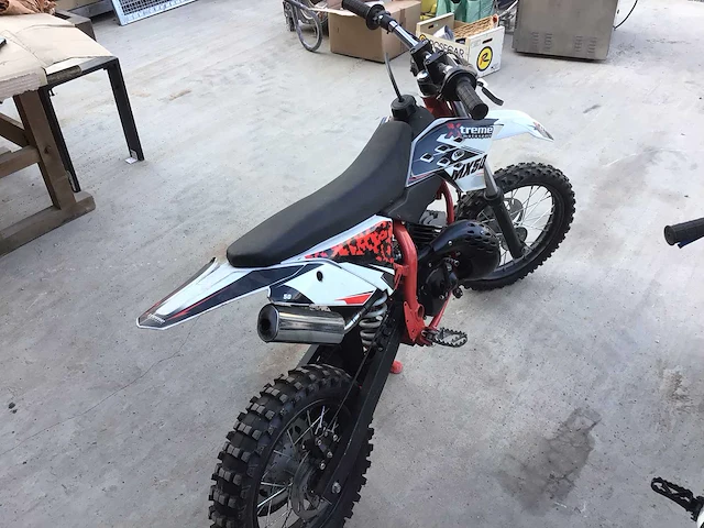 Motorfiets (2x) - afbeelding 7 van  16