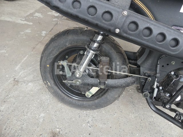 Motorfiets 50cc bluroc motorfietsen erfgoed 50(vin: yappb5a24m0000244) - afbeelding 9 van  16