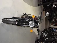Motorfiets benelli imperiale 400, 374cm³, 15,5kw, 1ste inschr 28/02/23, 2560km, chassisnr zbnp09018nbd69788, kenteken i+ii, gelijkvormigheidsattest, 1sleutel - afbeelding 2 van  8
