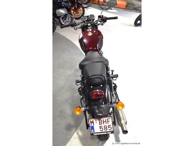Motorfiets benelli imperiale 400, 374cm³, 15,5kw, 1ste inschr 28/02/23, 2560km, chassisnr zbnp09018nbd69788, kenteken i+ii, gelijkvormigheidsattest, 1sleutel - afbeelding 4 van  8