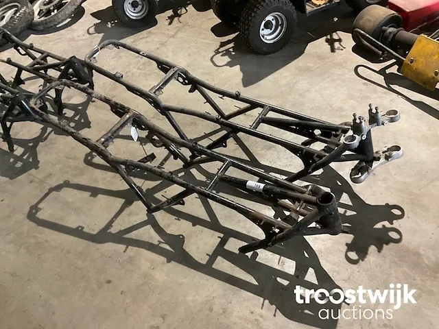 Motorfiets frames - afbeelding 1 van  5