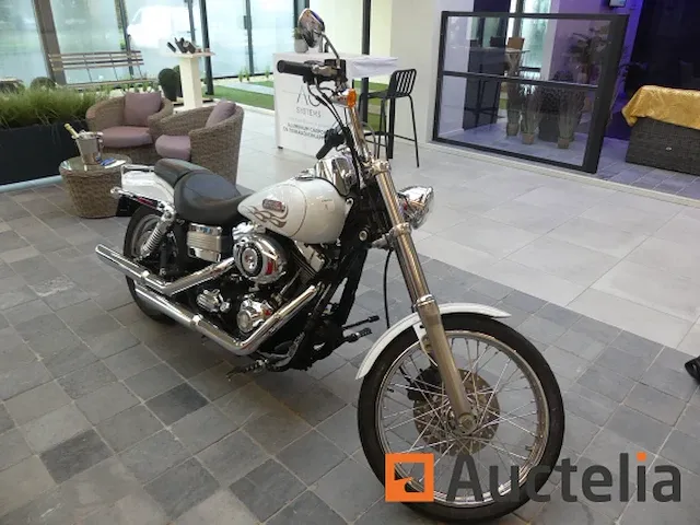 Motorfiets harley davidson fxdwg (2007-21.158 km) - afbeelding 21 van  22