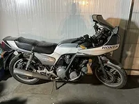 Motorfiets honda type model cb900-f2