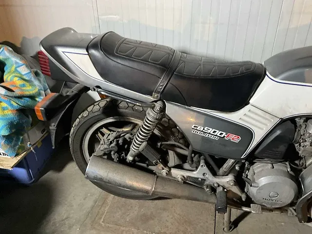 Motorfiets honda type model cb900-f2 - afbeelding 13 van  15