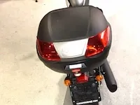 Motorfiets hyosung gv300s, 296cm³, 21,6kw, 1ste inschr 08/03/22, chassisnr ha7kpada8na008186, 200km, kenteken i+ii, gelijkvormigheidsattest, 2sleutels - afbeelding 4 van  9