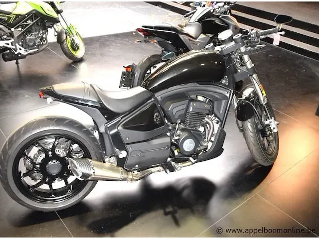 Motorfiets leonart pilder, chassisnr lfue4jlg0l000194, 1cyl, 125cm³, 2900km, zonder documenten, 1sleutel - afbeelding 2 van  8