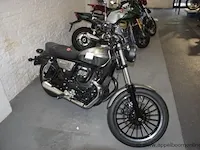Motorfiets motto guzzi v9 roamer,853cm³, 47,8kw, 1ste inschr 18/10/22, chassisnr zgumaa002nm000213, 5500km, kenteken i+ii, gelijkvormigheidsattest, 1sleutels - afbeelding 1 van  8