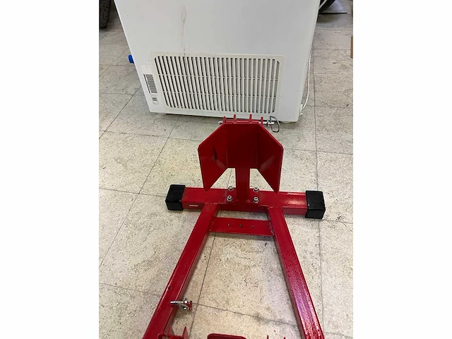 Motorfiets wielklem / wielsteun van hbm - afbeelding 5 van  8