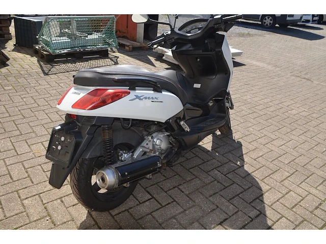 Motorfiets yamaha, type sg16, variant l, verise ii, ch.nr. vtlsg162000040323, bouwjaar 22/09/2008, met sleutel en boorddocumenten (2) - afbeelding 10 van  12