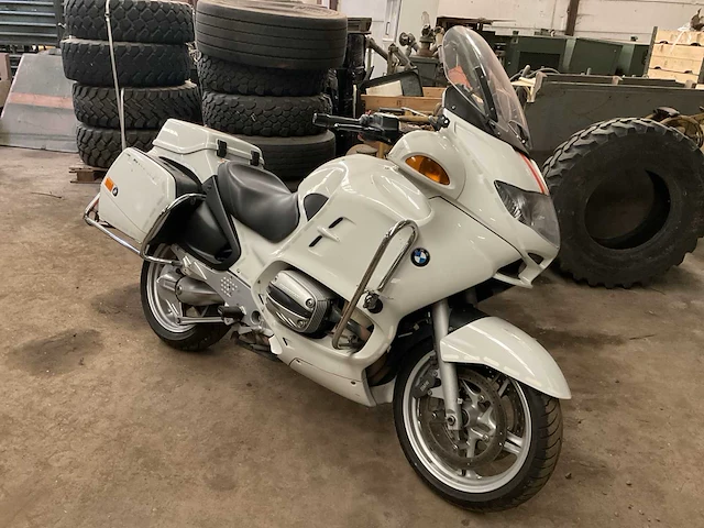Motorfiets - afbeelding 1 van  10