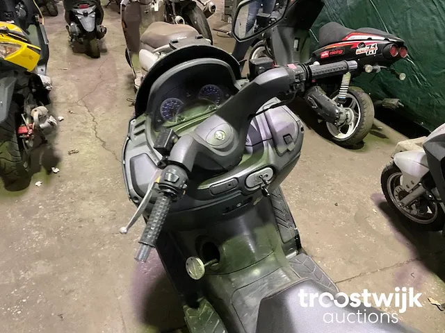Motorfiets - afbeelding 6 van  8