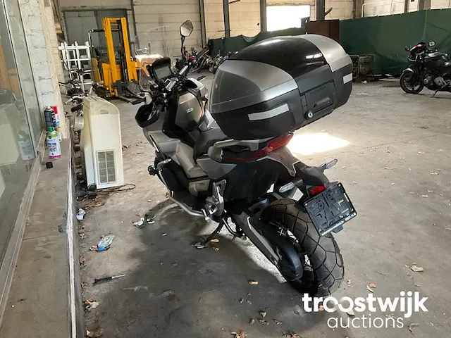 Motorfiets - afbeelding 10 van  15
