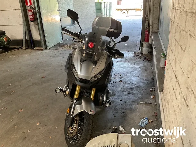 Motorfiets - afbeelding 11 van  15