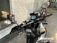Motorfiets - afbeelding 12 van  15