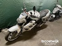 Motorfiets - afbeelding 2 van  7