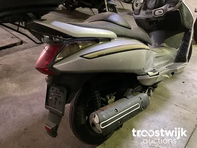 Motorfiets - afbeelding 8 van  8