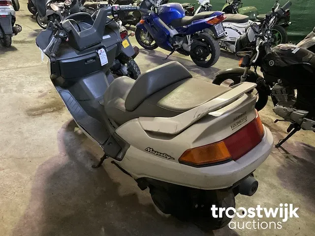 Motorfiets - afbeelding 5 van  7