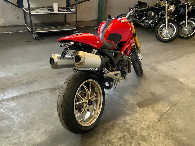 Motorfiets - afbeelding 14 van  18