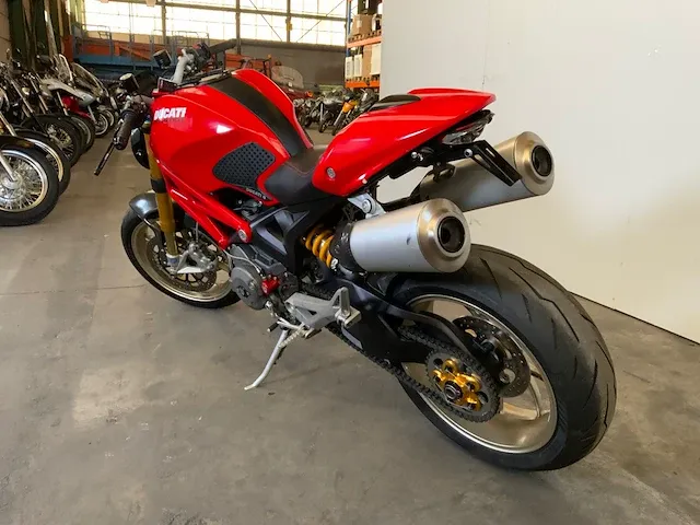 Motorfiets - afbeelding 16 van  18