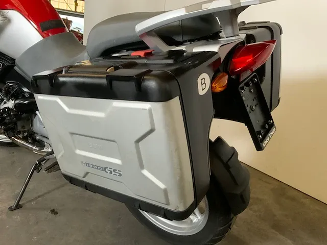 Motorfiets - afbeelding 8 van  17