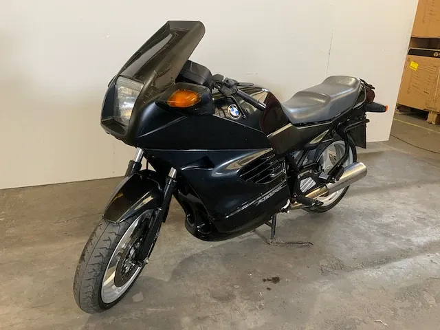 Motorfiets - afbeelding 1 van  18