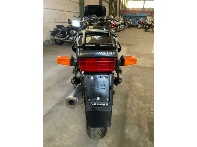 Motorfiets - afbeelding 15 van  18