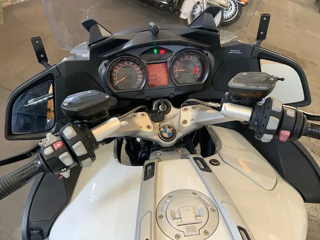 Motorfiets - afbeelding 15 van  16